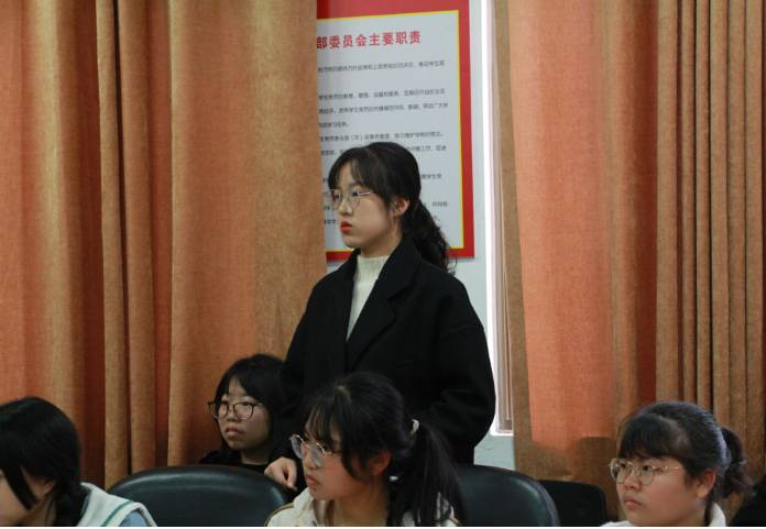 6957266b610540ebb5fccf19f81c60e4.png 6957266b610540ebb5fccf19f81c60e4.png