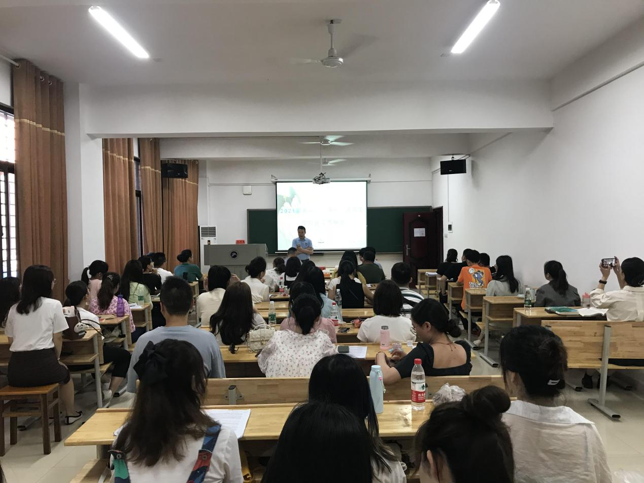 8b8f7dc936614bc9a1eca1b0cea54936.png 8b8f7dc936614bc9a1eca1b0cea54936.png