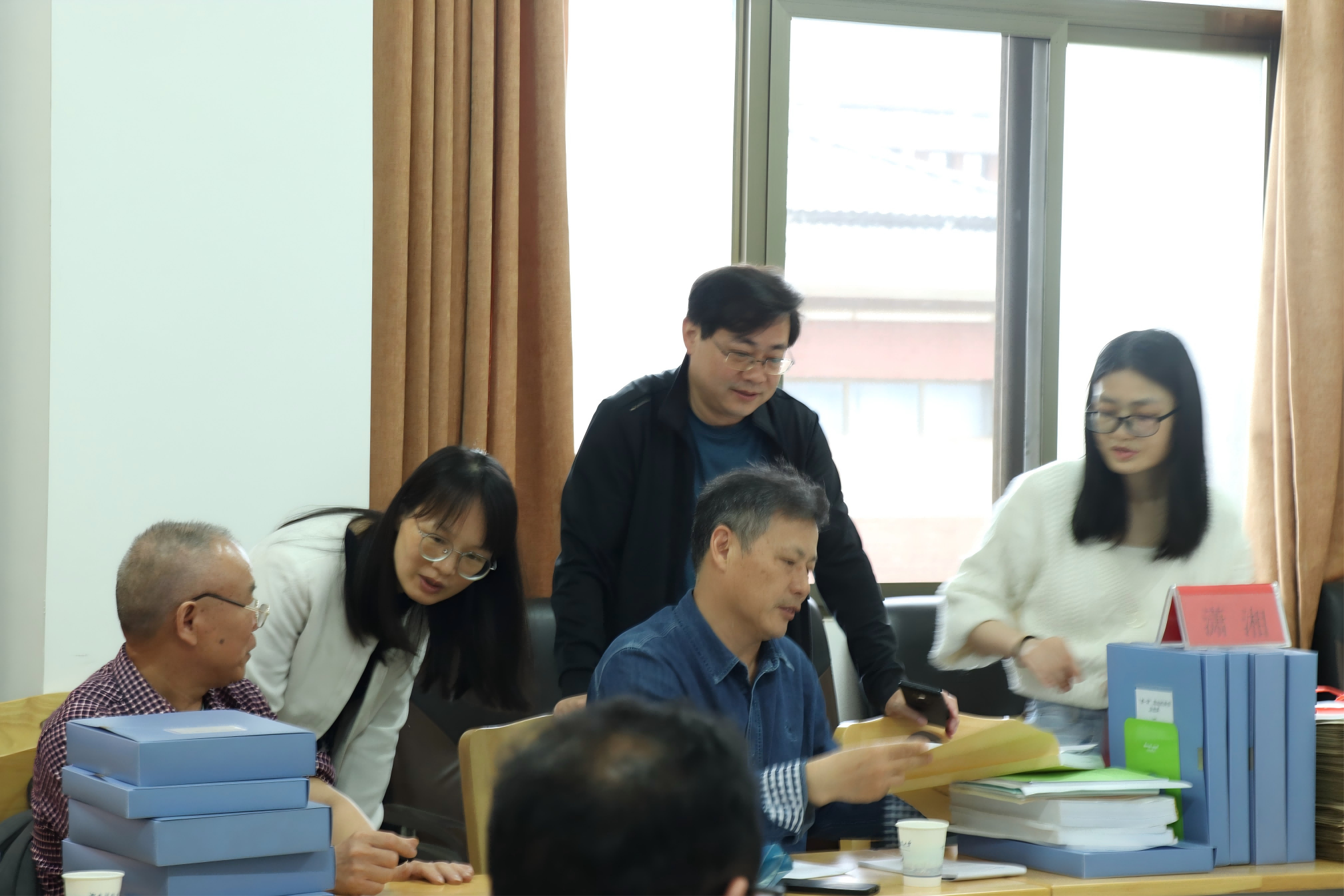 516a2a42bc4b418380e04e5b716db3fe.png 516a2a42bc4b418380e04e5b716db3fe.png